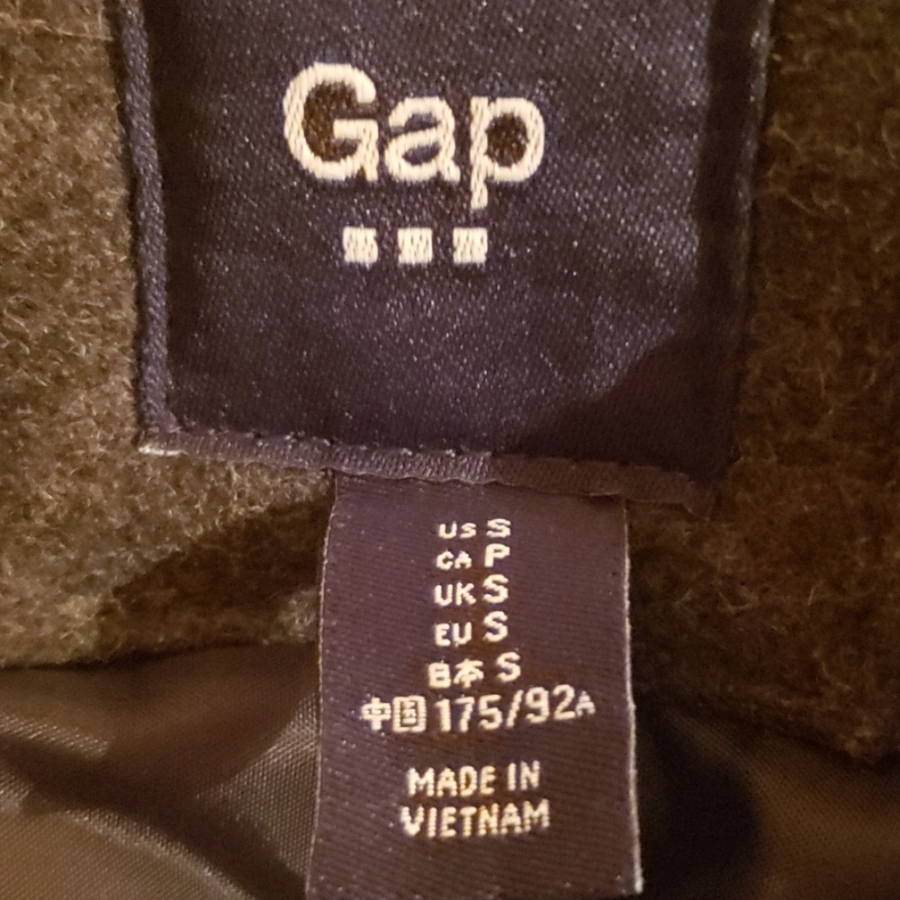 Gap Jacket - Picture 5 of 6